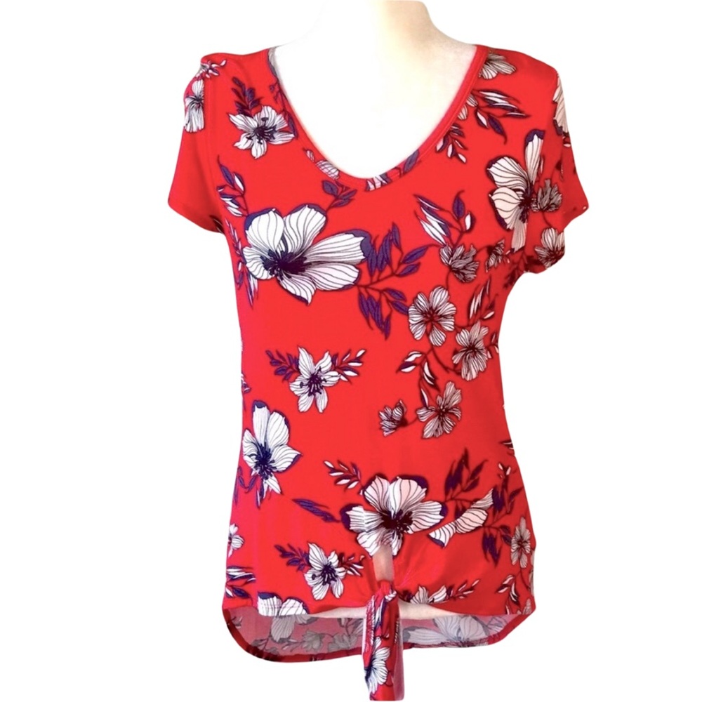 BOUTIQUE ITEM- MISSY & CURVY RED TOP WITH WHITE & NAVY FLOWERS, WAIST TIE